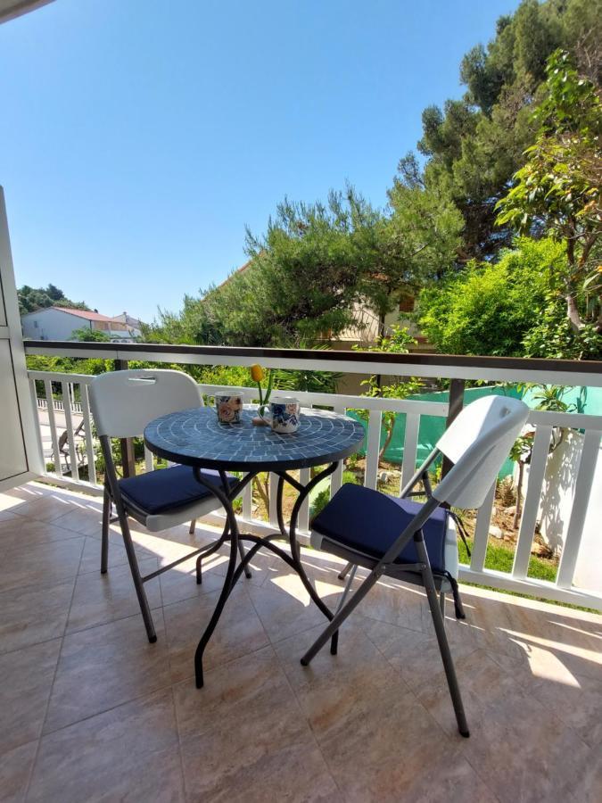Zvonimir * Hvar Town