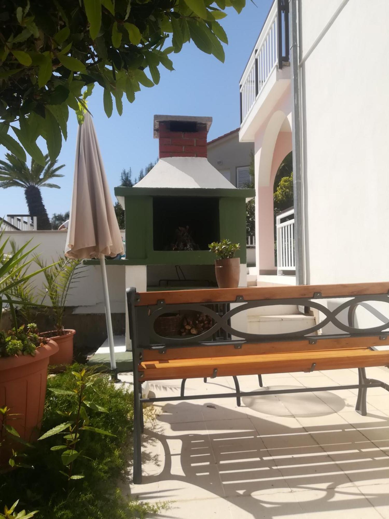 Zvonimir Apartment *